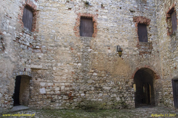 Babice zamek Lipowiec