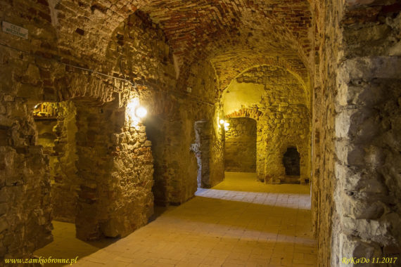 Babice zamek Lipowiec