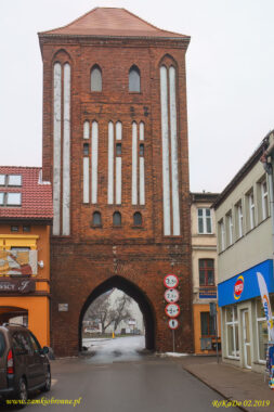 Darłowo miejskie mury obronne brama Kamienna