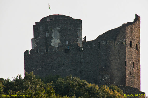 Zamek w Holl&oacute;kő