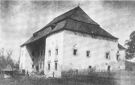 Kasztel w Łapszach Niżnych