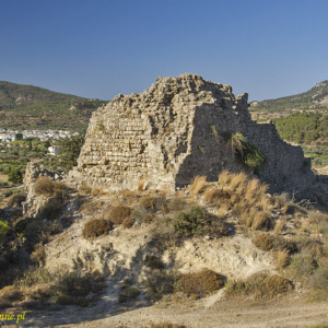 Zamek Lardos