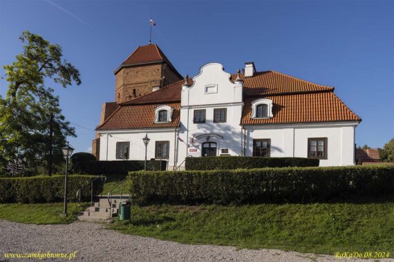 Zamek w Liwie barokowy dwór