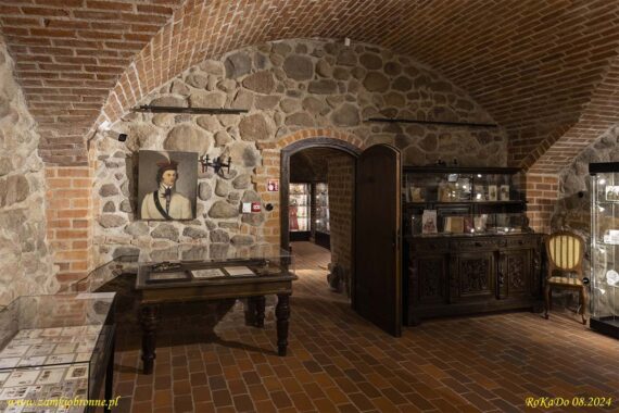 Zamek w Liwie piwnice budynku mieszkalnego