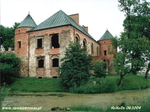 Dw&oacute;r obronny w Modliszewicach