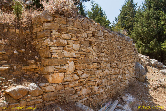 Zamek na wyspie Simi