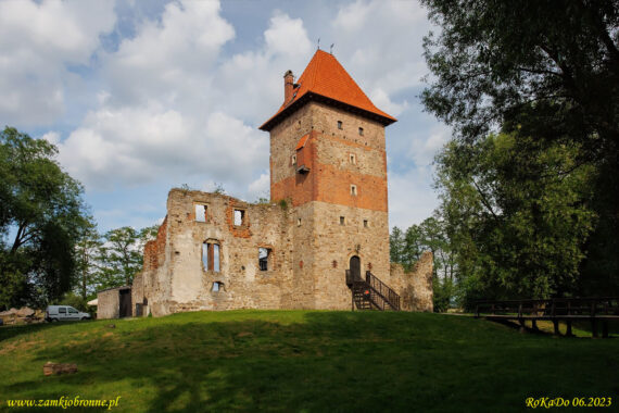 Zamek w Chudowie po rekonstrukcji.