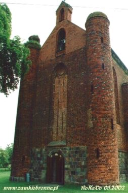 Chwarszczany kaplica templariuszy