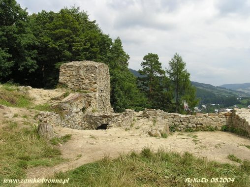 Muszyna. Ruiny zamku biskup&oacute;w krakowskich.