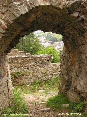 Muszyna. Ruiny zamku biskup&oacute;w krakowskich.