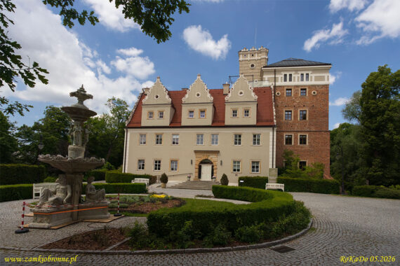 Zamek Topacz w Ślęzy-Lasowo