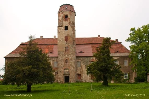 Służejów
