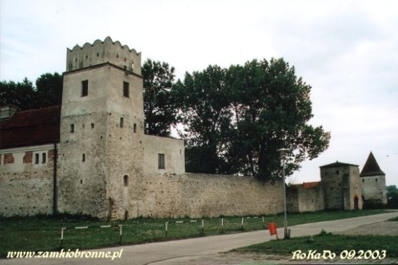 Obronny klasztor w Sulejowie baszta Attykowa