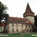 Obronny klasztor w Sulejowie baszta Opacka i arsenał