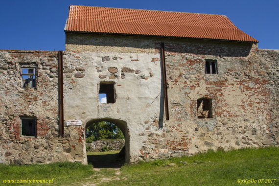 Zamek Hasenpot w Aizpute