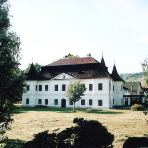 Beszeniowa kasztel obronny