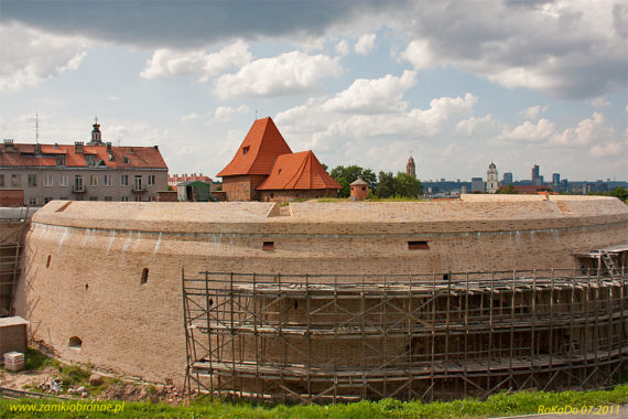 Mury miejskie Wilna. Barbakan