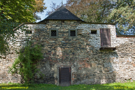 Bruntal miejskie mury obronne