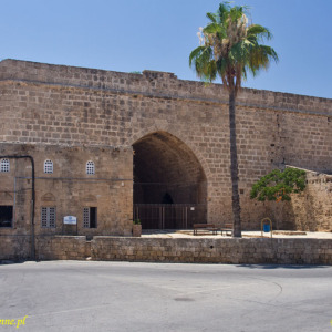 Famagusta mury miejskie. Ravelin i Brama Limasolska