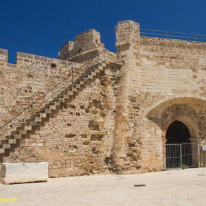 Famagusta mury miejskie Brama Morska