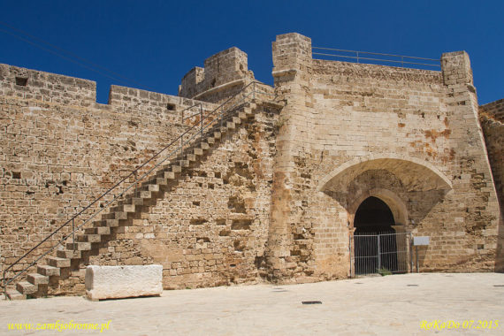 Famagusta mury miejskie Brama Morska