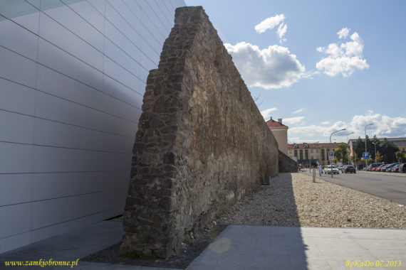 Zwoleń fragment murów miejskich