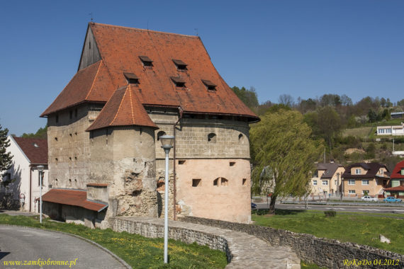 Bardejów mury miejskie. Gruba baszta.