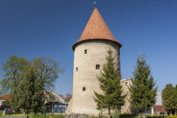 Bardejów mury miejskie. Szkolna baszta.
