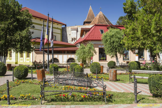 Ghimbav obronny kościół siedmiogrodzkich Sasów