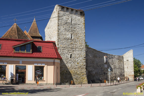 Ghimbav obronny kościół siedmiogrodzkich Sasów