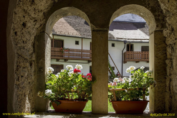 Kościół obronny w Hărman