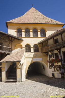 Kości&oacute;ł obronny w Prejmer