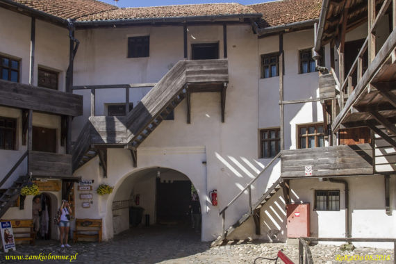 Kości&oacute;ł obronny w Prejmer