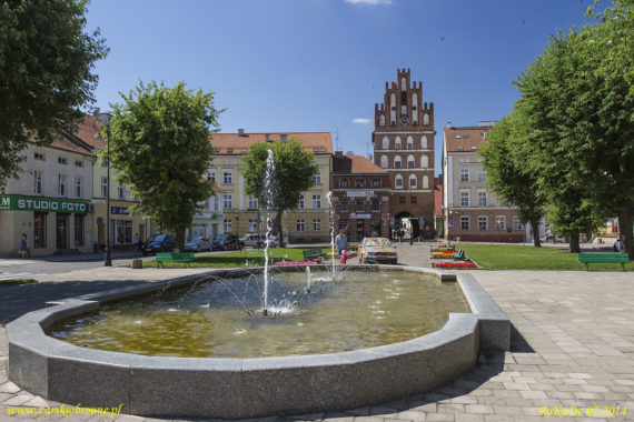 Bartoszyce miejskie mury obronne Brama Lidzbarska.