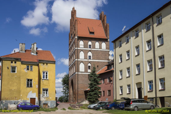 Bartoszyce miejskie mury obronne Brama Lidzbarska.