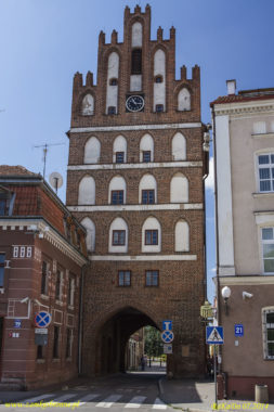 Bartoszyce miejskie mury obronne Brama Lidzbarska.