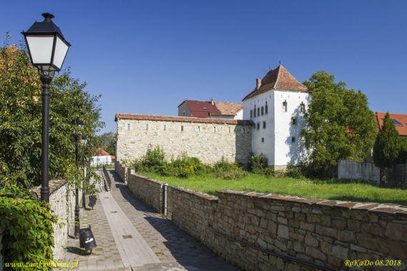 Bystrzyca mury miejskie Wieża Bednarzy