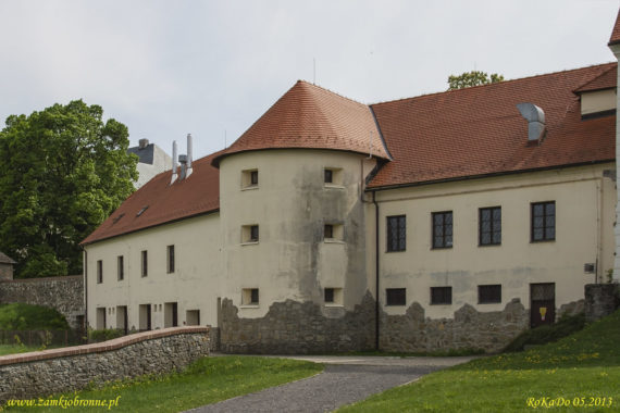 Zamek Czerwony Kamień