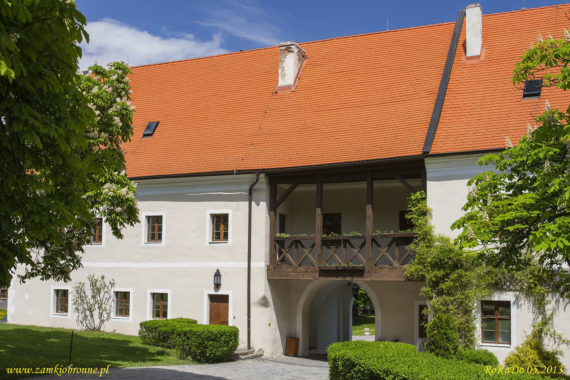 Zamek Czerwony Kamień