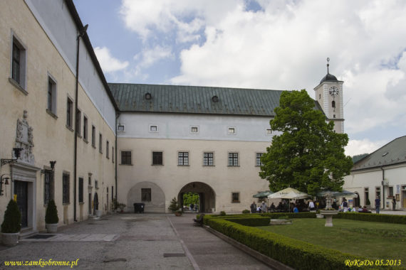 Zamek Czerwony Kamień