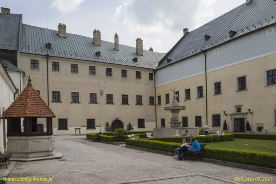 Zamek Czerwony Kamień