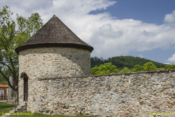 Zamek Czerwony Kamień