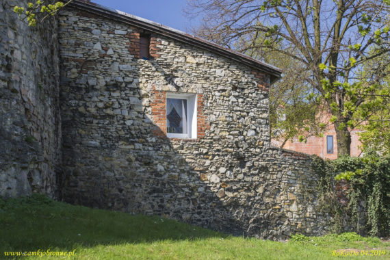 Miejskie mury obronne Krapkowic