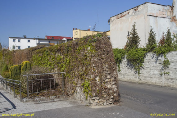 Miejskie mury obronne Krapkowic