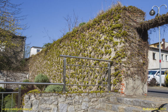 Miejskie mury obronne Krapkowic