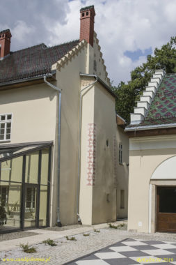 Dw&oacute;r obronny w Łodygowicach