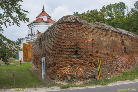 Zamek bastionowy w Czemiernikach