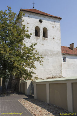 Miejskie mury obronne Łęczycy baszta.