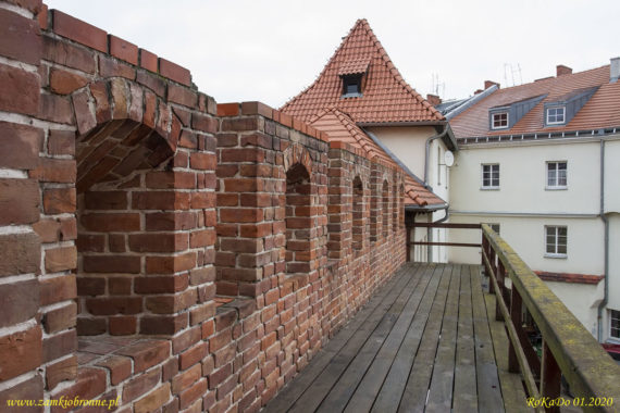 Miejskie mury obronne Poznania.