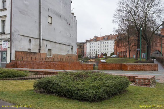 Miejskie mury obronne Poznania. Brama Wroniecka